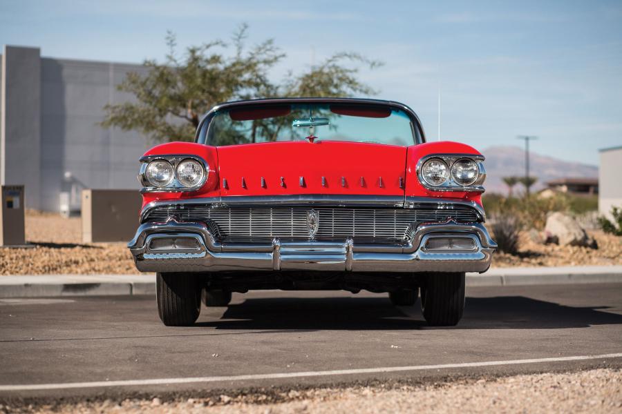  Oldsmobile Super 88 J-2 Convertible (3667DTX) 1958 года  (фото 2 из 48)
